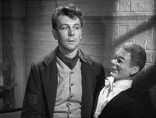 Michael Redgrave in ' Dead of Night' (1945)