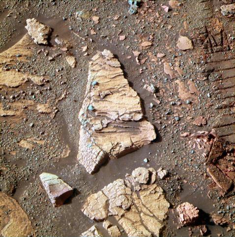 &quot;Courtesy NASA/JPL-Caltech&quot; processing 2di7 &amp; titanio44