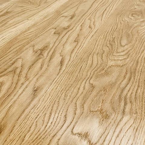 A close up shot of white oak grain.
