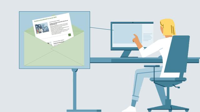 Frau am PC liest den neuen Newsletter