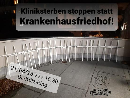 Demo-Flyer mit Foto von weißen Kreuzen, die einen Krankenhausfriedhof symbolisieren. Am oberen Bildrand der Aufruf "Kliniksterben stoppen statt Krankenhausfriedhof!"
Am unteren Bildrand stehen die Daten, vergleiche Toot.
