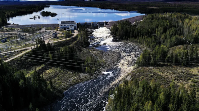 Vattenfall vill bygga ut vattenkraften – största satsningen på 30 år • ”Om alla fyra blir av är det många miljarder det handlar om”

https://t.co/PUhTAPELXp https://t.co/t7uMD6bmdB
 - sr_ekot