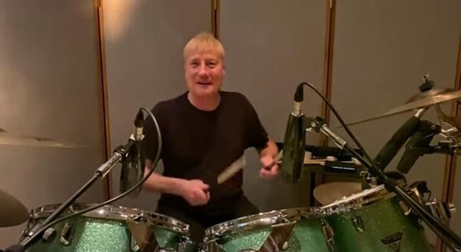 Greg Bissonette at the kit