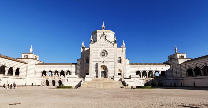 Immagine del sacrario del cimitero monumentale di Milano