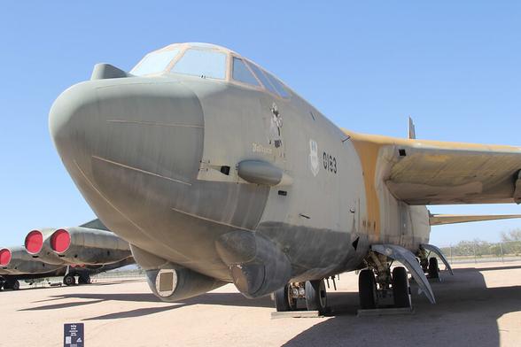 Boeing B-52G Stratofortress "Valkyrie" 58-0183 #photography #aircraft #arizona #avgeek #aviation #b52g #boeing #stratofortress #tucson #valkyrie #highlight #pima #pimaairandspace (Flickr 17.03.2013)  https://www.flickr.com/photos/7489441@N06/12150204526