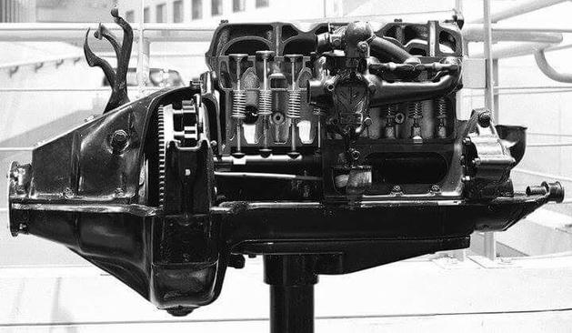 Model T engine cut-away to see internal components