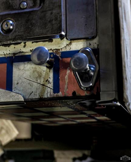 Vintage pinball machine
-March 29, 2023