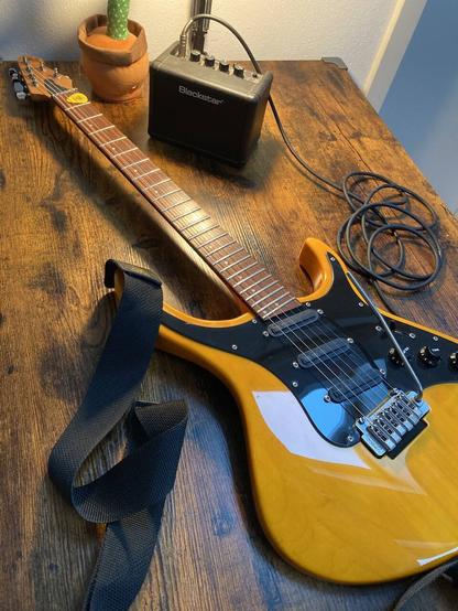 Gitarre  Hohner Revelation RTS  mit Blackstar Amp!