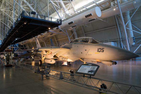McDonnell F-15 Eagle #photography #airandspace #aircraft #airplanes #avgeek #aviationphotography #boeing #eagle #f15 #fighter #mcdonnelldouglas #military #planes #smithsonian #airsuperiority #highlight #jet #multirole #stevenfudvarhazycenter #strikefighter (Flickr 08.07.2016)  https://www.flickr.com/photos/7489441@N06/27691880273