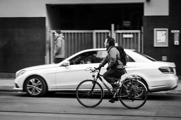 In bici a Berlino, città fantastica.
