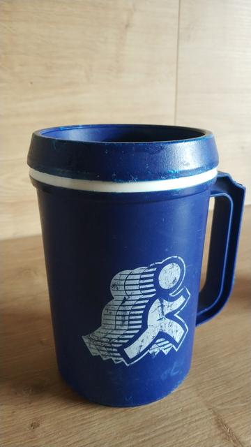 Coffemug with AOL Symbol