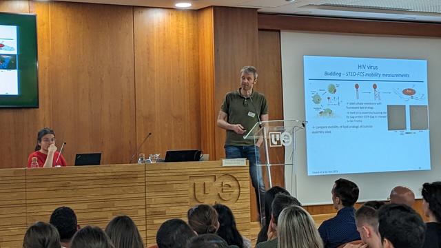 Christian Eggeling showing us high resolution microscopy
