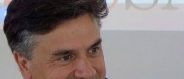 #Nuovo rettore: stop a #Corradini, che fa ricorso
Unicam: il direttore Braschi lo ha dichiarato ’non rieleggibile’ ammettendo solo Leoni. Tondi e Ruggeri indicati come possibili vicari
New rector: stop to #Corradini, who appeals
Unicam: Director Braschi declared him 'not eligible for re-election', admitting only Leoni. Tondi and Ruggeri indicated as possible vicars
24-5-2023 7:35 #Tutte le notizie di oggi - Carlino https://www.ilrestodelcarlino.it/feedservice/compilations/1/ https://www.ilrestodelcarlino.it/macerata/cronaca/nuovo-rettore-stop-a-corradini-che-fa-ricorso-33825826