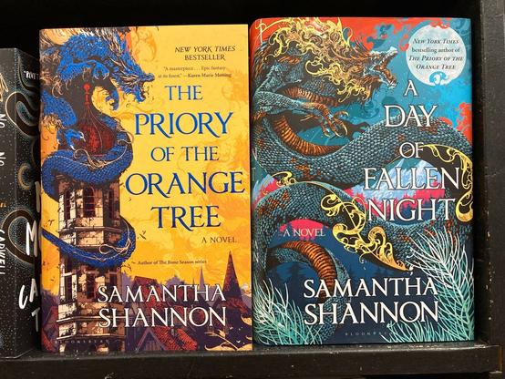 5 NEW YORK TIMES BESTSELLER "A masterpiece ... Epic fantasy at its finest." -Karen Marie Moning THE PRIORY OF THE ORANGE TREE A NOVEL Author of The Bone Season series SAMANTHA SHANNON NEw YORK TIMeS bestselling author of THE PRIORY OF THE ORANGE TREE A DAY FALLEN NIGHT A NOVEL SAMANTHA SHÄNNON