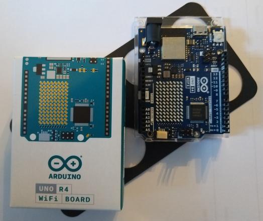 The #Arduino R4 WiFi.