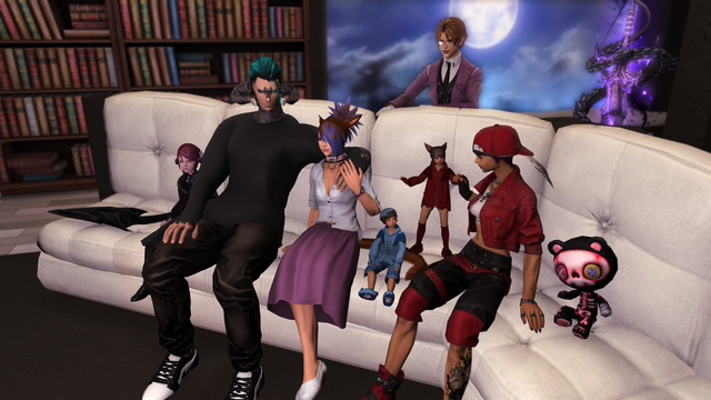 The Stormwolf family. From left to right: Lily, Geras, Joan, SERA (above Joan), Noah, LJ (above Noah), Lillian, and Venny. Picture is taken from the right side.