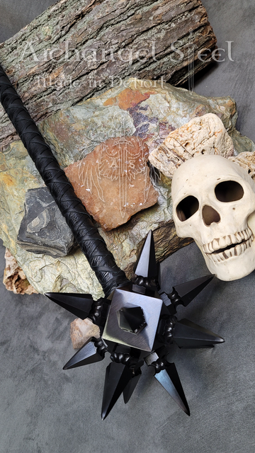 Black Gothic War Morningstar
#swordsmith #steelart #bladesmith #detroit #renaissance #medieval #fantasy #gothic #swordart #ArchangelSteel #art #steel #swordartonline #cosplay #morningstar