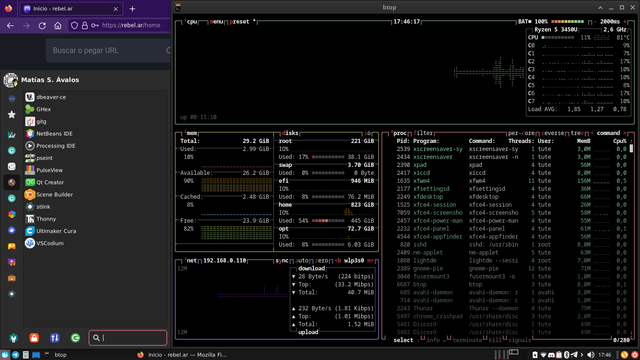 Escritorio xfce corriendo btop.