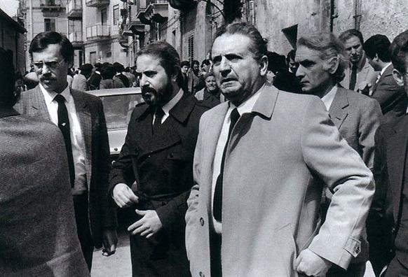 Foto di Franco Zecchin: i Giudici Rocco Chinnici e Giovanni Falcone e l'allora capo della squadra mobile di Palermo Ninni Cassarà