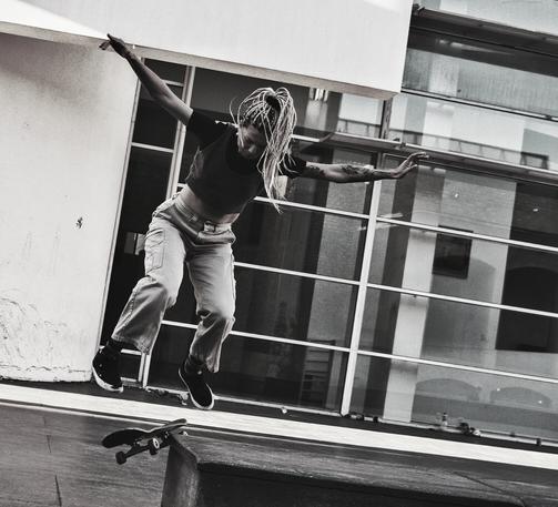 Skateboard