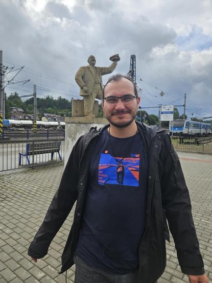 Me in front of a statue of Jan Eskymo Welzel