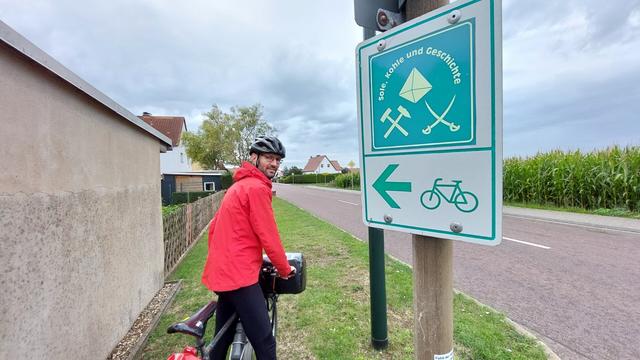 Radwegschild "Sole, Kohle und Geschichte"