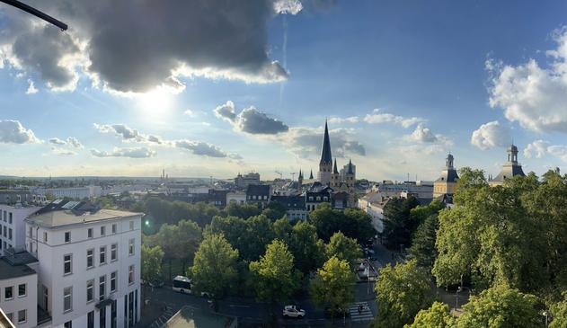 Panoramablick über Bonn von der Kreuzkirche aus