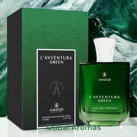 🍃 O combinație extraordinară de prospețime, flori și cedru definesc această compoziție aromatică. Notele de vârf debutează cu acorduri citrice de lămâie și verbena indiană, completate de proaspăta aromă de mentă. Violeta adaugă o notă de strălucire, iar frunzele de violetă din notele de mijloc deschid ușa spre senzualitatea subtilă care îmbogățește acest parfum arabesc.

💫 L’Avventura Green își încheie dansul olfactiv cu note de stanjenel, perfect echilibrate cu aromele lemnoase de lemn de santal. Nobletea și rafinamentul emanate de cedru definesc acest parfum arabesc, aducând o notă de aristocrație în fiecare pulverizare.

🎩 Îndrăznește să îmbraci aroma nobilă și distinsă a L’Avventura Green, parfum arabesc masculin, care subliniază eleganța și individualitatea ta.