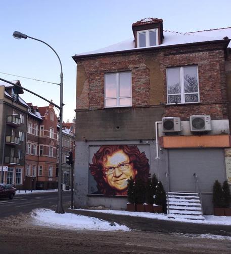 Artwork by Tuse in Gdansk (Poland) dedicated to Zbigniew Wodecki, a Polish singer, musician, composer, actor and TV presenter