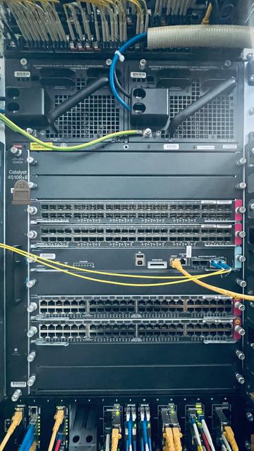 An old Cisco Catalyst 4510R E modular switch, which is powered down