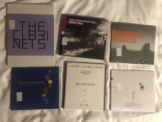 6 exquisite CDs