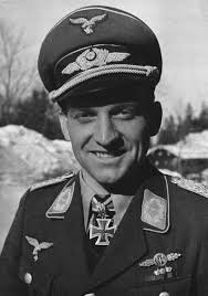Klaus Barbie, SS Mann und Kriegsverbrecher.