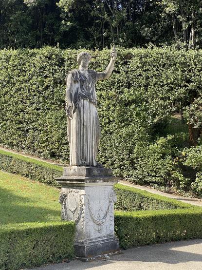 Original photo of a statue of a Greek goddess