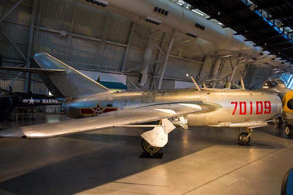 Mikoyan-Gurevich MiG-15 #photography #airandspace #aircraft #airplanes #avgeek #aviationphotography #koreanwar #mcdonnelldouglasf4phantomii #mig17 #mikoyangurevichmig15 #northamericanf86sabre #planes #republicf105thunderchief #smithsonian #vietnamwar #highlight #jetfighteraircraft #sovietunion #stevenfudvarhazycenter #sweptwings #trainer #transonicspeeds (Flickr 08.07.2016) https://www.flickr.com/photos/7489441@N06/27575580763