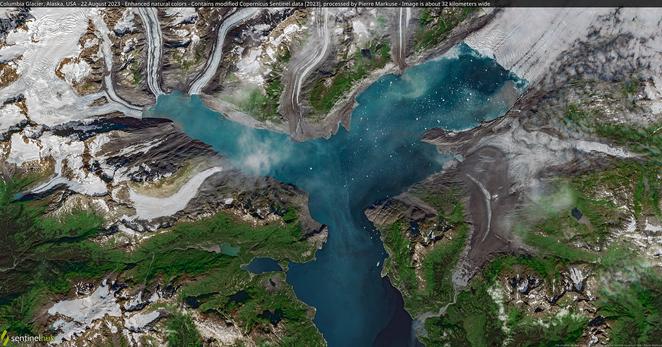 Columbia_Glacier,_Alaska,_USA_-_22_August_2023_(53169955108).jpg