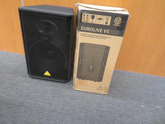 Behringer Eurolive VS1520