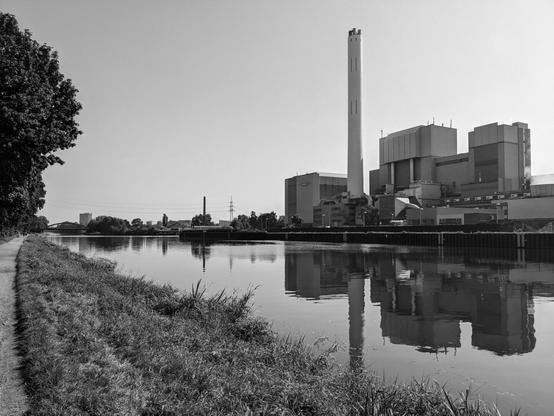 Black and White View of the waste incineration plant in Oberhausen and its reflection in Rhein Herne canal. q