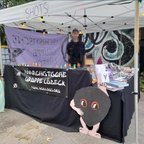 Foto unseres Info- und Solischnapsstand auf dem Summer Closing