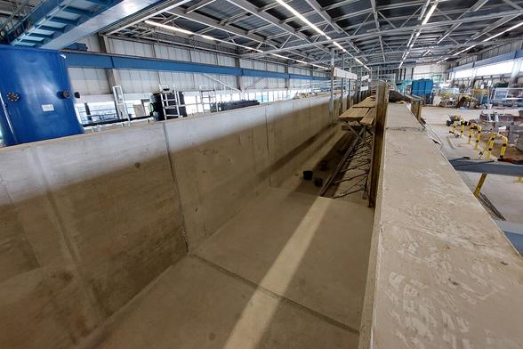 Blick auf die Baustelle des neuen Salzwasser-Wellen-Strömungskanals. 

Foto: Heiko Jacobs/TU Braunschweig