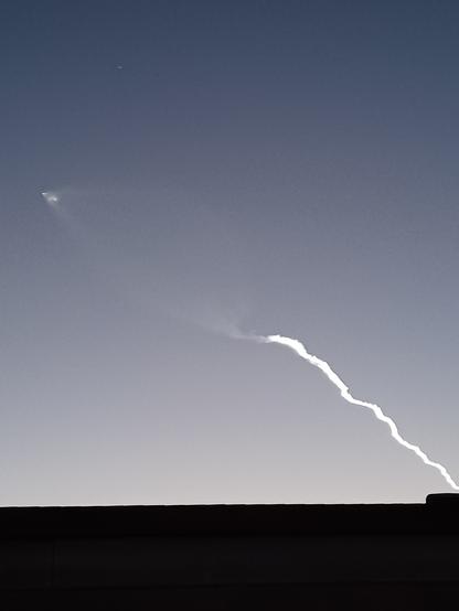 Photo taken by me, around 7:30pm PST in the southwest area of Los Angeles County on September 14, 2023.

What looks like a rocket launch.