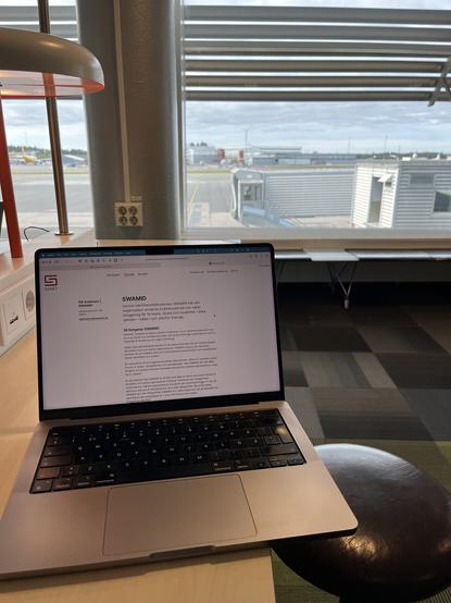 Computer on a desk in terminal 2, ARN