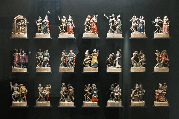 Figures of the  Zizenhausen Danse Macabre. A copy of the Basler #Totentanz, fired day, cast using a mould, 1822/1823.