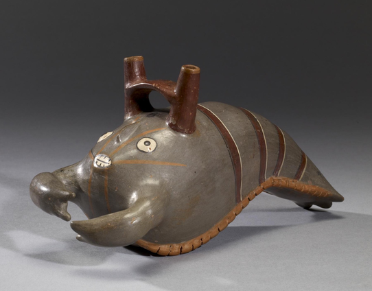 lobster effigy vessel side profile view