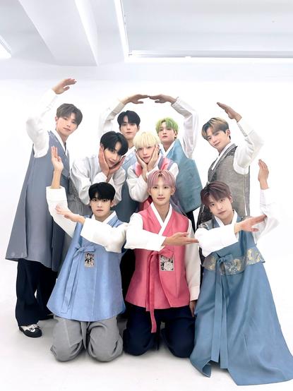 Xikers in hanbok