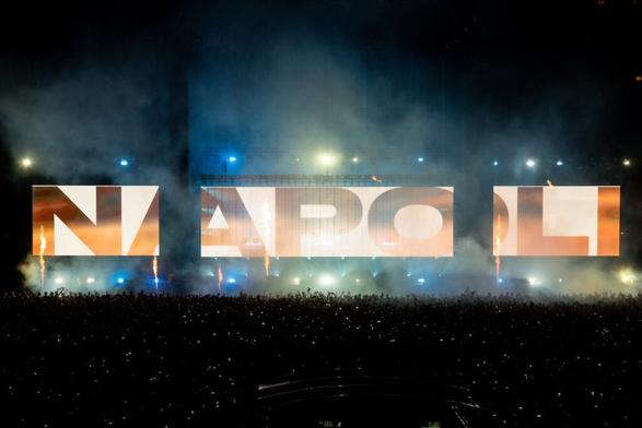 Led screens spelling out NAPOLI