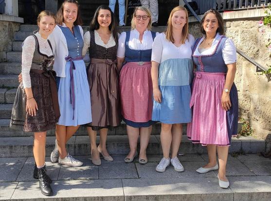 Frauenpolitischer Stammtisch in Starnberg, u.a. mit Selina Rieger, Christiane Feichtmeier, Carmen Wegge und Serpil Midyatli.