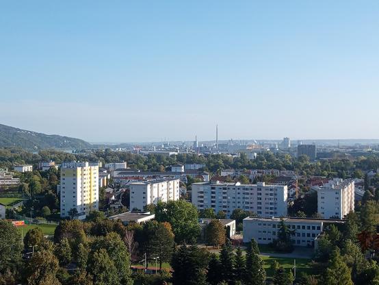 Blick von Pferdebahnstrecke über Linz