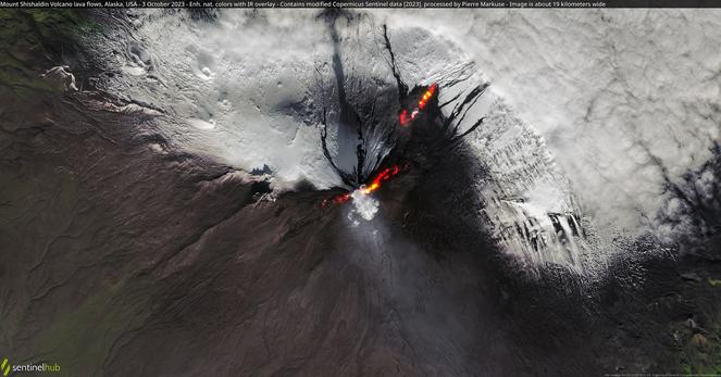 Mount_Shishaldin_Volcano_lava_flows,_Alaska,_USA_-_3_October_2023_(53234173511).jpg