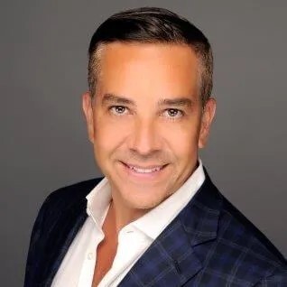Miami Beach gay Realtor Jorge Alonso