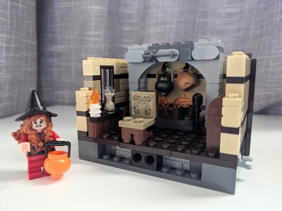 Hocus Pocus Lego set - the cottage's fireplace and Dani